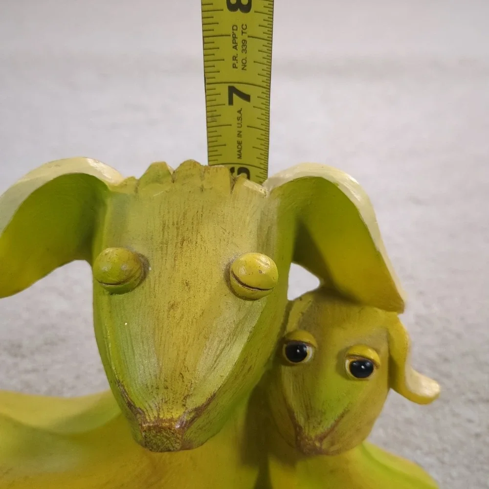 ENESCO Plantain Stan Home Grown Mom & Puppy Banana‎ Dachshund